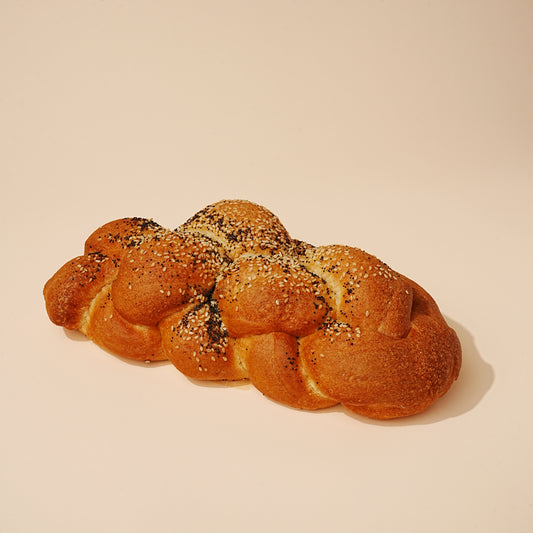 Seeded Challah Twist
